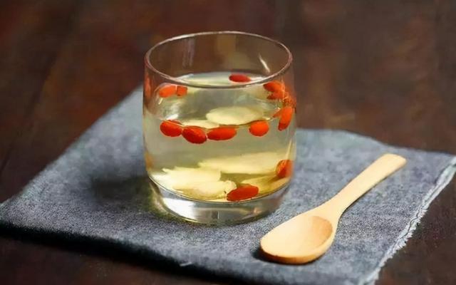 西洋参的“黄金搭档”找到了，搭配泡水喝，或能收获这几个好处