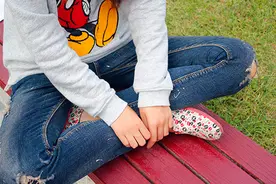 跷二郎腿不如双盘腿，每天练20分钟，身体4处能受益，60岁也能练图片