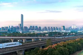 全国最长跨城地铁来了图片