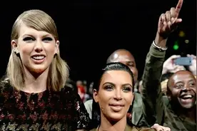 卡戴珊掉粉130万，暗讽霉霉不够大度，她是忘了“毒蛇事件”了？图片