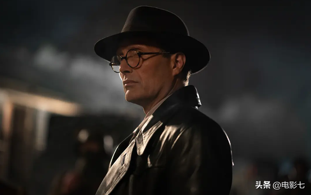 ���ڵ���ӳ��6����Ƭ�����˽����С�Ҫ�𣬡����񡷵ĳ߶������