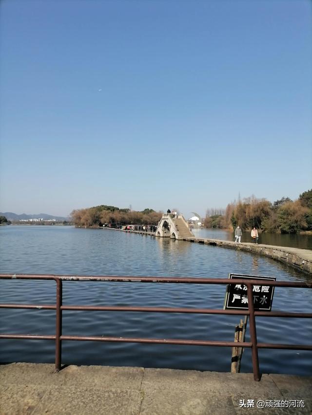 游览绍兴柯岩风景区有感