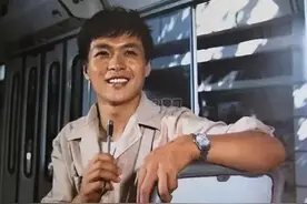 “囚歌王子”迟志强：22爆红，25入狱，30翻红，如今生活令人羡慕图片