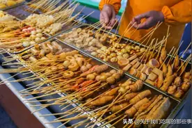 为啥街边的麻辣烫越来越少了？转行老板说出5个原因，无奈又现实图片