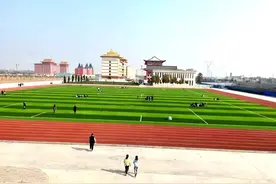 河北外国语学院：为师生服务，要有温度、接地气、冒热气图片