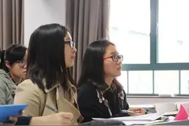 “穷人家的孩子或许不该学医”，28岁女研究生的自述，真实且扎心图片