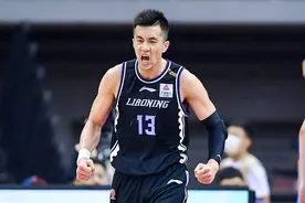 CBA休赛期，郭艾伦登上健身直播间，联手刘畊宏带球迷跳操图片