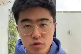 皇马球迷唱辱华歌曲，身份被扒，父亲道歉，争议很大，评论区炸了图片