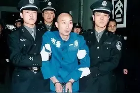大案纪实：冷血动物都不如，一夜杀死108人，父母都不放过图片