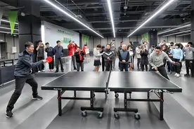 许昕体育Xuperman Sports乒乓球体验馆揭幕，乒坛大咖都来了！图片