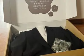 30岁华人女孩辞去金融工作，在日本重读高中，同学考不上大学图片