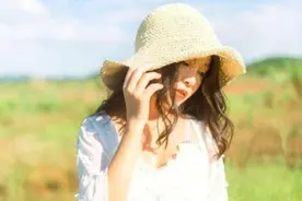 一个人真心爱你，就会有这三种转变，掩饰不了图片