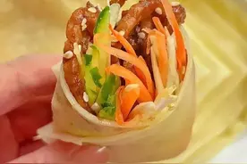 教大家做薄如纸的半烫面春饼，馅饼，纸皮糯米烧麦，真的很好吃！图片