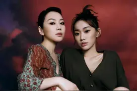 闫妮为捧女儿也真拼，母女合拍杂志秀美腿，女儿一脸苦相没她洋气图片