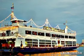 2001年,对着马向东临刑照片,原任秘书写下反腐小说,畅销几十万册图片