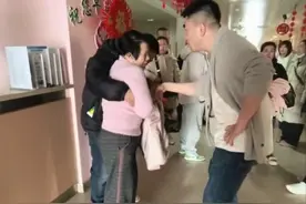 宝马哥跳桥后续：满脸血送医院抢救，家属泣不成声，轻生原因曝光图片