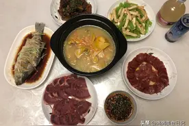晒晒西安三口之家年夜饭，五菜一汤六六大顺，就地过年仪式感满满图片