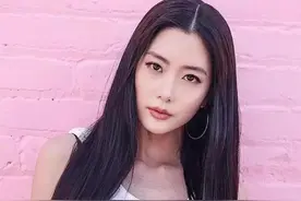 性感妩媚的李成敏图片