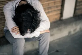 银行催收电话，打到单位和亲戚朋友那里去了，该怎么办？图片