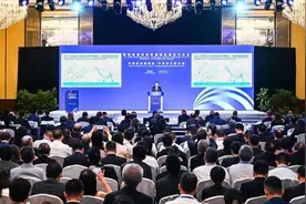 重庆新加坡携手，共享陆海新通道新机遇图片