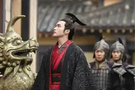 暴政只是假象，秦朝灭亡的真正原因，后代史官不敢写也不想写图片