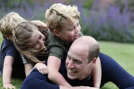英王室颜值堪忧，公主龅牙王子秃头，唯有女王妹妹的4个孙辈挽尊图片