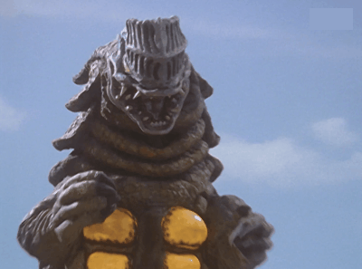 忙着“卖胶”的圆谷，还会记得25年前的《戴拿奥特曼》有多神吗？