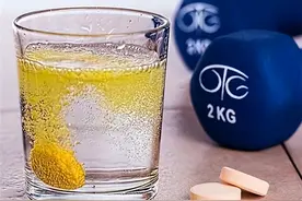 吃了医生开的药不到半小时，孩子骤然离世，家长要引起重视！图片