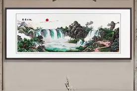 客厅挂画有讲究！沙发在西墙，3挂3不挂，西墙不能挂这3样了解下图片