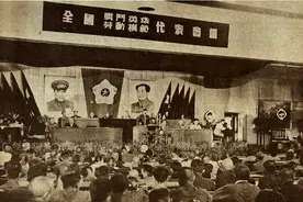 大家都认识邱少云，获得过九次特等功的他你认识吗？图片