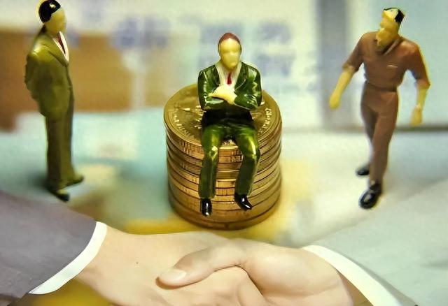 女主播将黄鳝塞入下体只为榜一大哥，连警方都震惊不已！