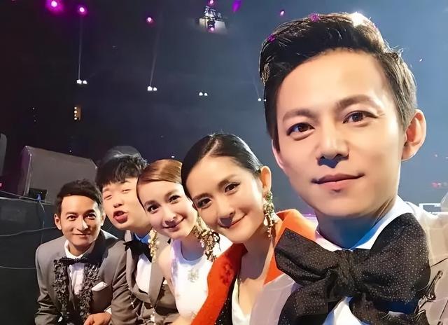 被央媒点名批评的9位明星，一夜之间跌落神坛，没一个人值得同情