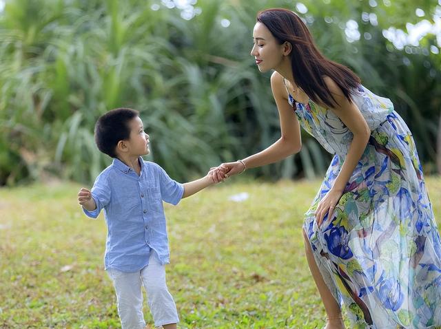 母子乱伦20多年，男子为了结婚，将自己70岁的母亲残忍杀害!