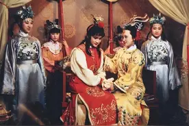 贾母和贾政之间暗潮涌动：贾宝玉该不该认真读书？图片