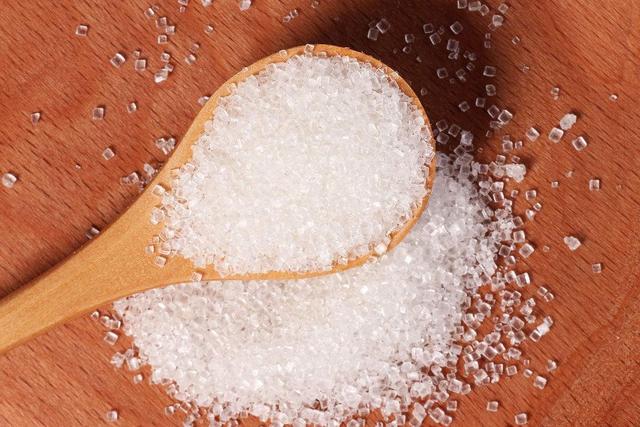 黑心蜂蜜乱象是谁在推波助澜？披露假蜂蜜造假过程，提高防范意识