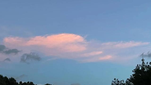 股票1手是多少股，股票成交一手是多少股（炒股亏钱了，别把投资当赌博）