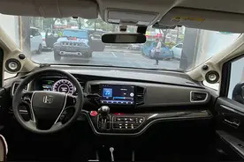 很多人买完车以后不知道怎么调原车音响？图片