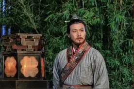 4首自得其乐的极品诗词，让人忘记烦恼，淡定从容过日子图片