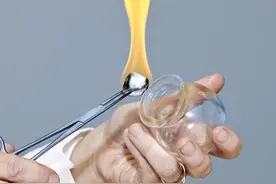 中医提醒，拔火罐要警惕三个禁忌！拔不对危害很大图片