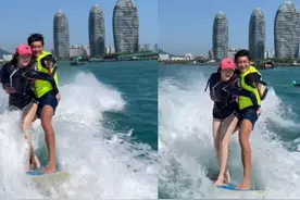 霍思燕杜江贴身冲浪引争议，两人中途陷入热吻，搂腰扶臀太开放图片