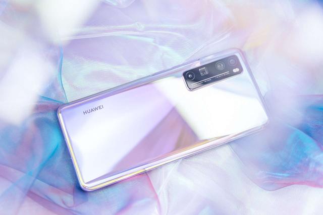 麒麟985相当于骁龙多少（上市即售罄仍受追捧）