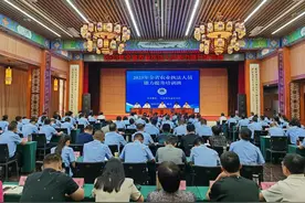 田婷婷主持召开区政府常务会议！河东实现新突破！达到1643.71斤！河东新闻来了图片