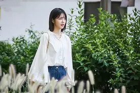 儿媳怀孕五月，婆婆嫌她不赚钱要AA，不料儿媳爽快答应，婆婆慌了图片