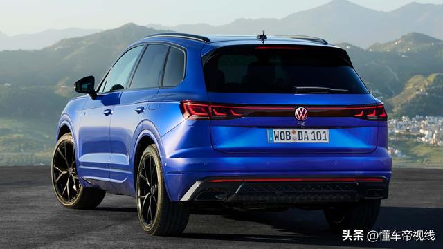 新车 | 仍提供燃油/插混动力 2024年引入国内 新款大众途锐官图发布