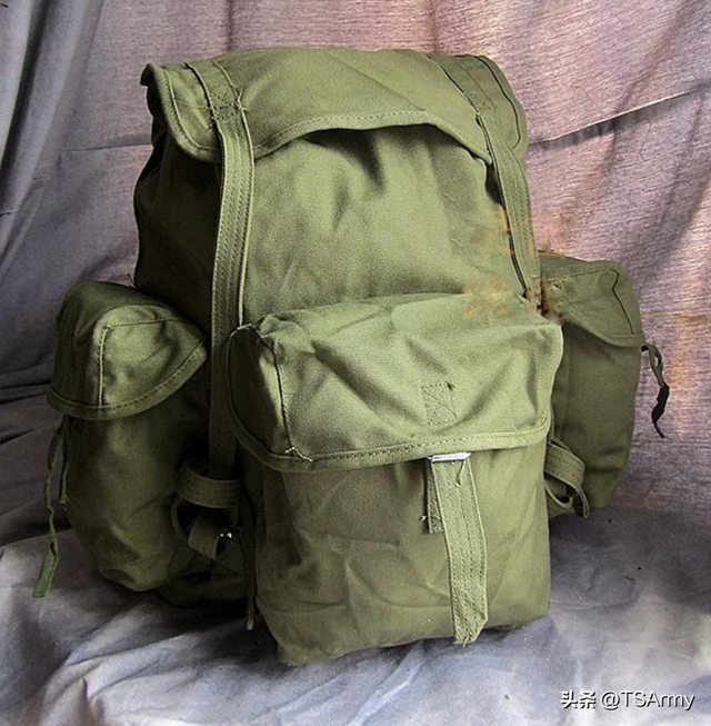 越南战争期间，一名北越士兵的十大必备物品