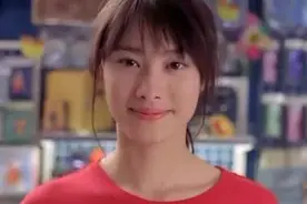 梁洛施：独自清醒，用三个孩子，换来一世荣华富贵，不值吗？图片