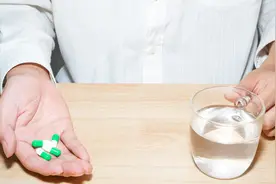 服用降压药的最佳时间被发现！心内科医生：吃错了时间影响效果图片