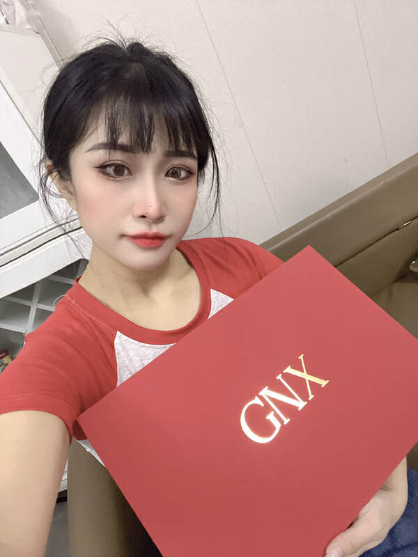 躺着也能美容？GNX纪恩诗美容面罩入手体验