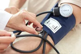 高血压最怕缺钾？3个信号证明你缺钾了，建议吃这3种食物来缓解图片