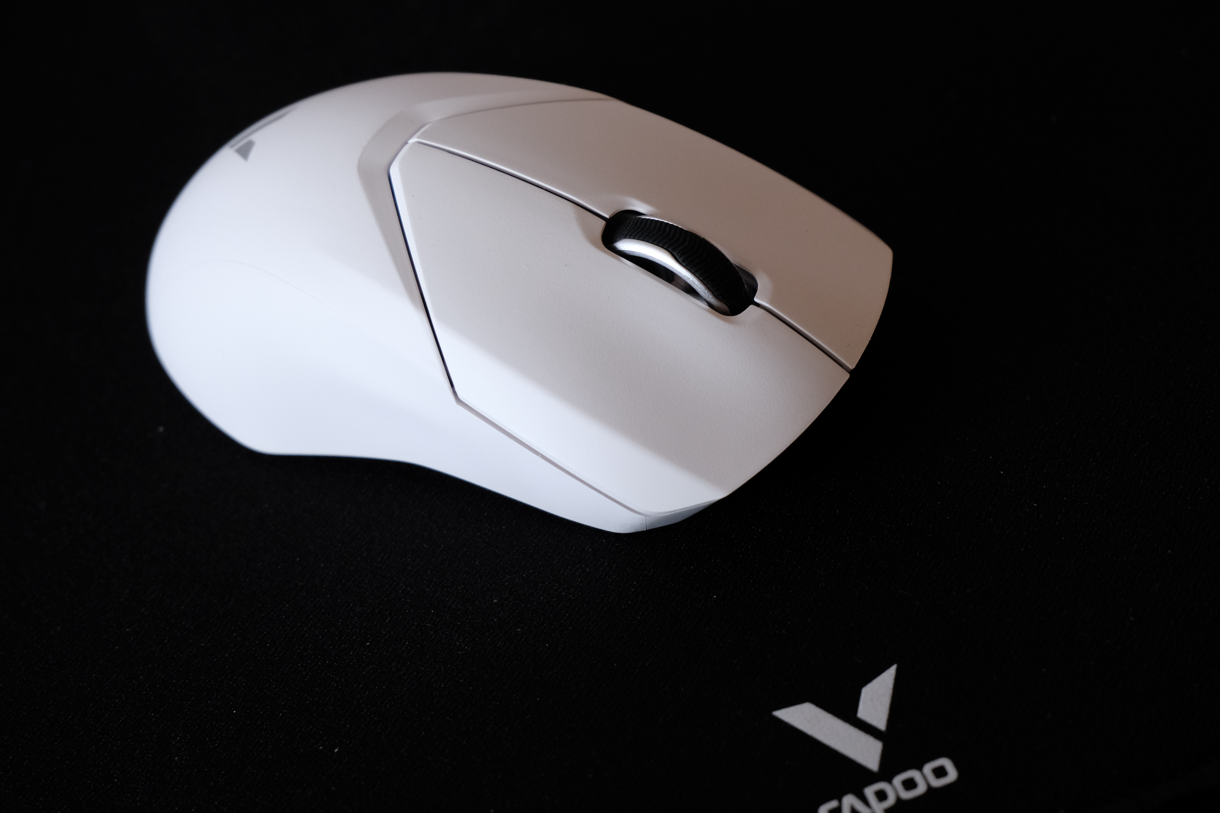 开启游戏硬核模式，雷柏VT9震撼来袭